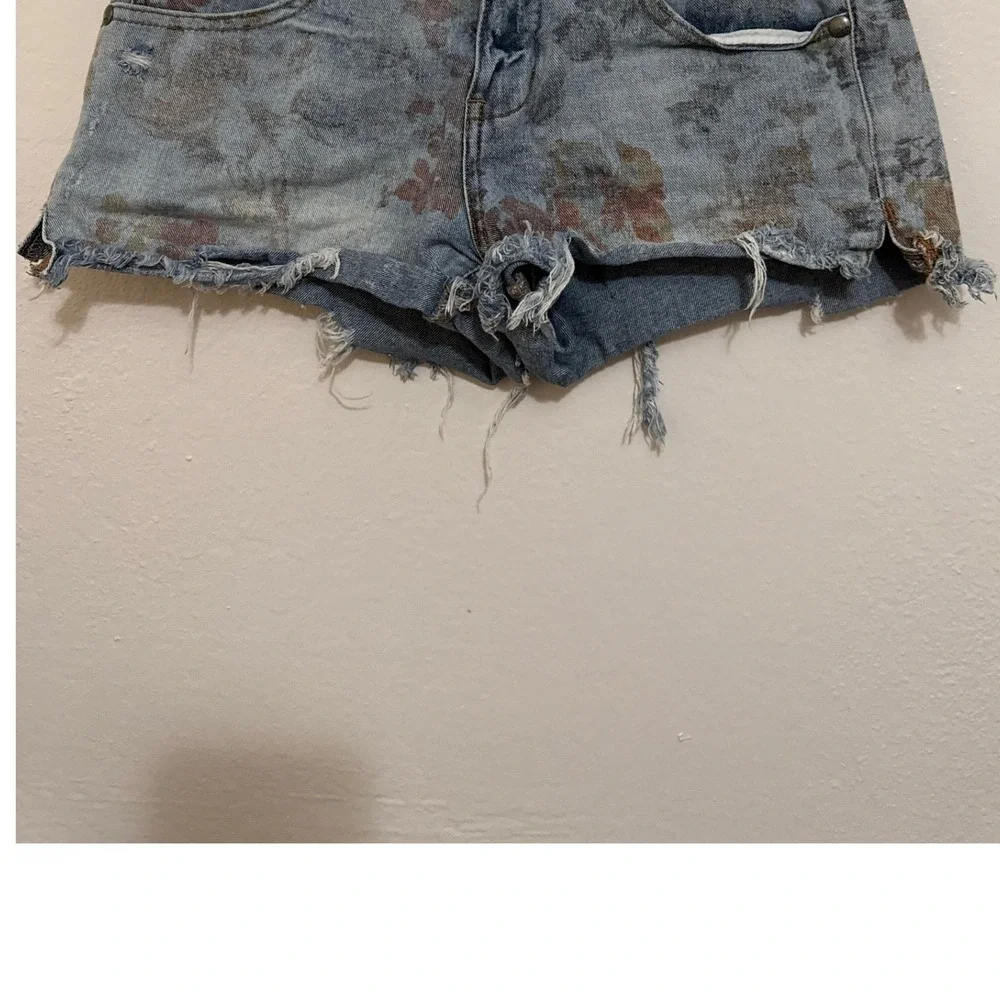 Free People Women Denim Shorts 27 Blue Floral Distressed Cut Off Boho Festival